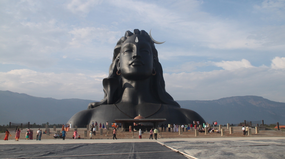 Adiyogi Shiva, The sages gathered at the holy confluence of the three rivers the Ganga
